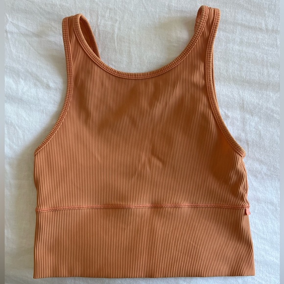 Power Pivot Ribbed Tank Top - Picture 5 of 6